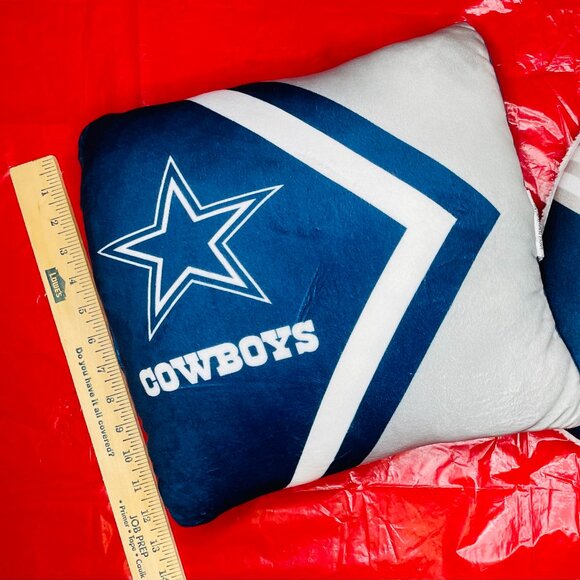 Dallas Cowboys Neck and Throw Pillow NWOT - Picture 1 of 6